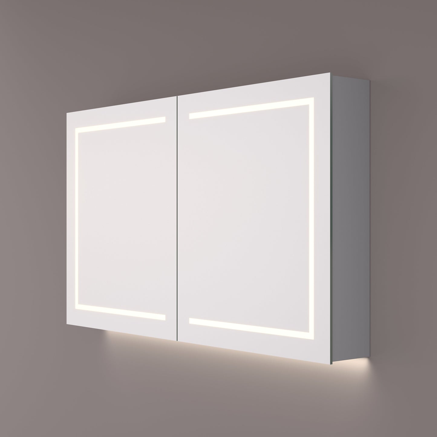 Voorraad Luxe spiegelkast met LED baan rondom en indirecte LED verlichting onder 80x70x14cm + spiegelverwarming + 2x geaard stopcontact + verstelbare glazen planchetten
